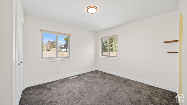 Photo 19 for MLS #2116787 at 2311 E Delia Dr