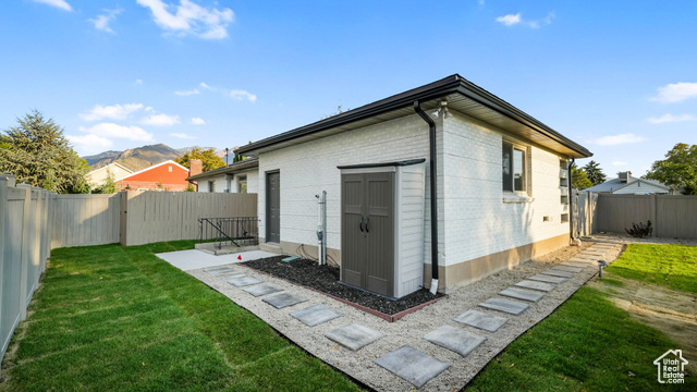 Photo 35 for MLS #2116787 at 2311 E Delia Dr