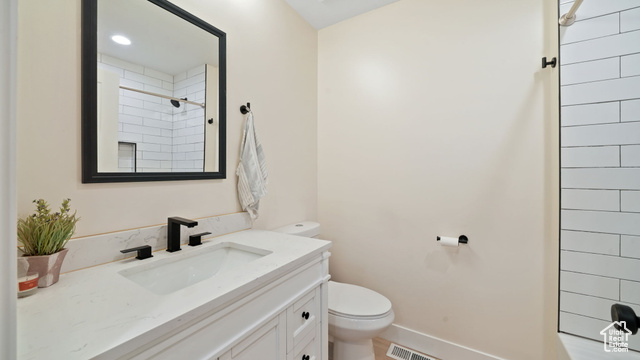 Photo 20 for MLS #2116787 at 2311 E Delia Dr