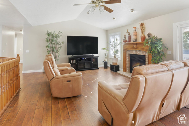 Photo 8 for MLS #2116788 at 1283 N 2575 East