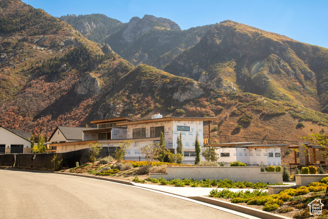 Photo 20 for MLS #2116792 at 4006 E Canyon Estate Dr