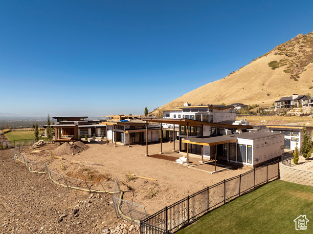 Photo 19 for MLS #2116792 at 4006 E Canyon Estate Dr