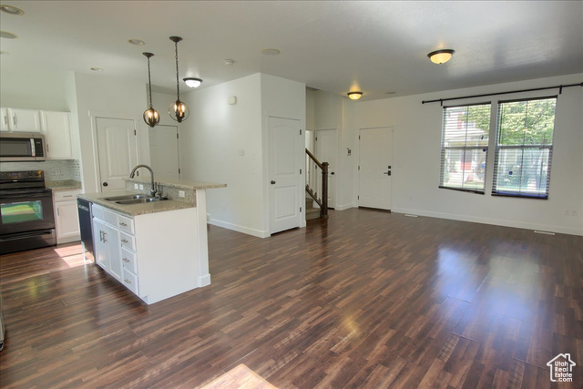 Photo 8 for MLS #2116800 at 1587 W Kinloch Way