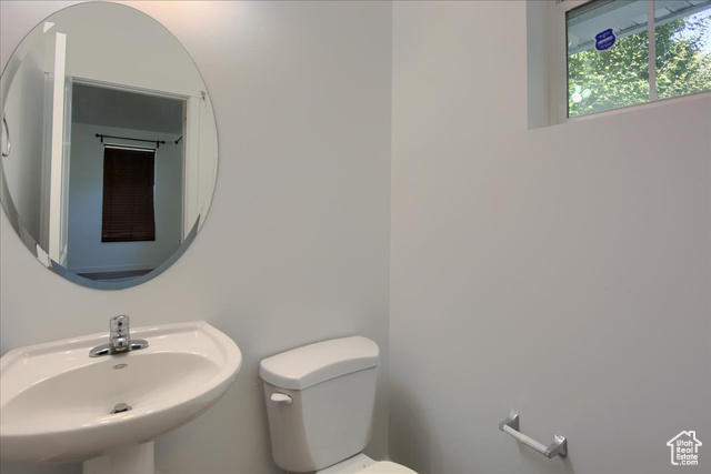 Photo 27 for MLS #2116800 at 1587 W Kinloch Way