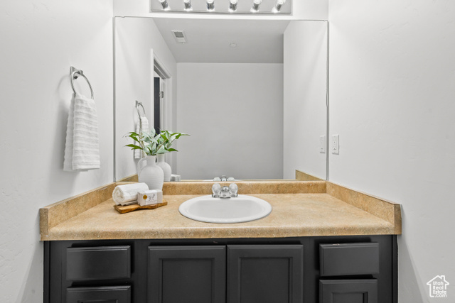 Photo 16 for MLS #2116801 at 11411 S Oakmond Rd