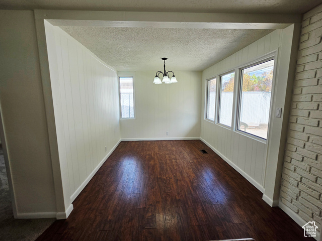 Photo 13 for MLS #2116805 at 10433 S Carnation Dr