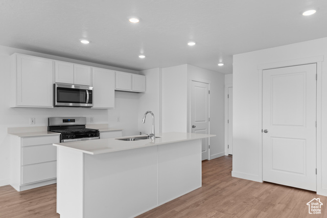 Photo 9 for MLS #2116809 at 331 E Glencoe Dr #1092
