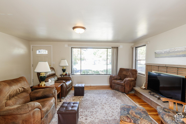 Photo 8 for MLS #2116812 at 556 E 1100 North