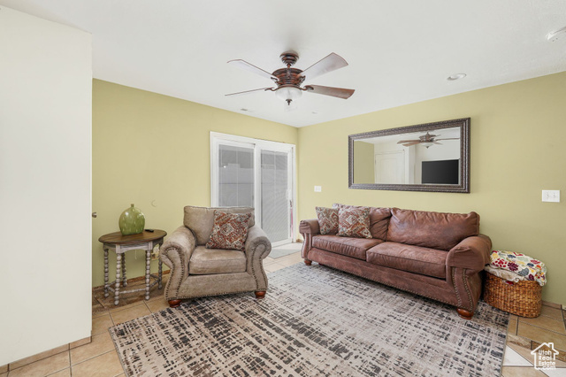 Photo 10 for MLS #2116827 at 955 N Catherine St