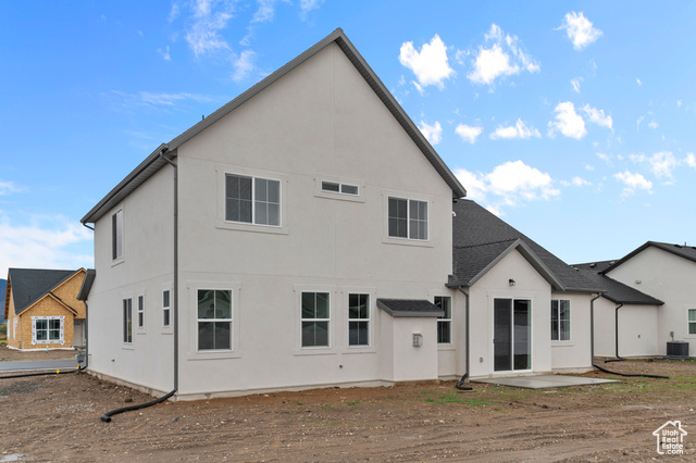 Photo 6 for MLS #2116837 at 1977 S 2425 West