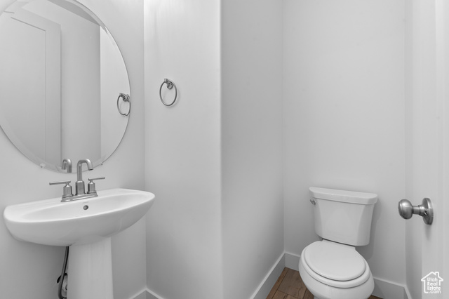 Photo 9 for MLS #2116837 at 1977 S 2425 West