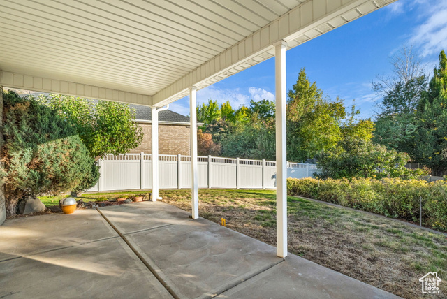 Photo 34 for MLS #2116839 at 1847 E Anasazi Dr