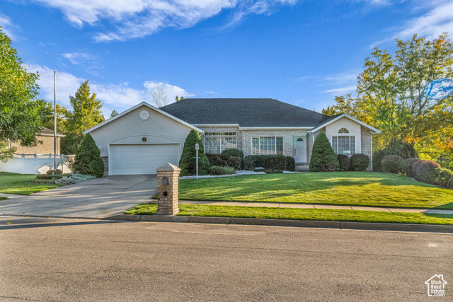 Photo 36 for MLS #2116839 at 1847 E Anasazi Dr