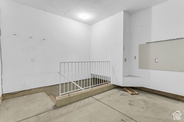 Photo 25 for MLS #2116839 at 1847 E Anasazi Dr