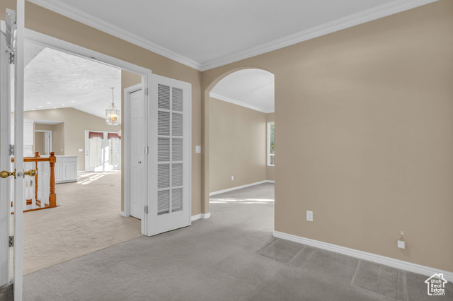 Photo 13 for MLS #2116839 at 1847 E Anasazi Dr