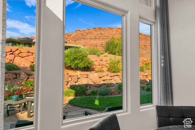 Photo 14 for MLS #2116858 at 2139 W Cougar Rock Cir