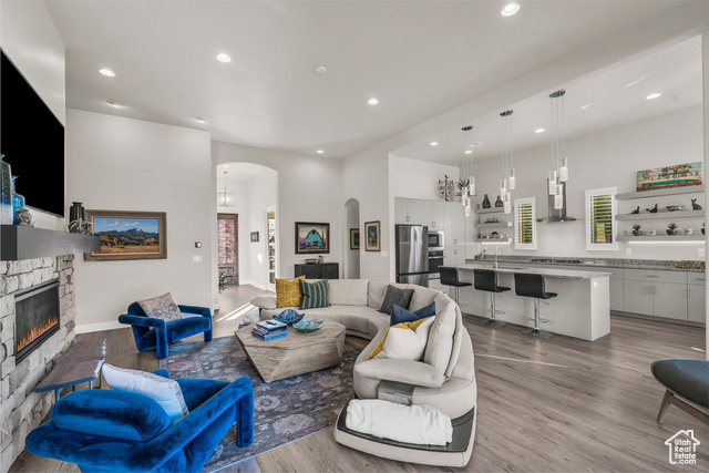 Photo 17 for MLS #2116858 at 2139 W Cougar Rock Cir