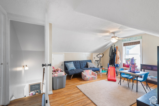 Photo 22 for MLS #2116867 at 914 E Lakeview