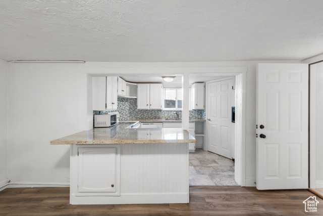 Photo 32 for MLS #2116867 at 914 E Lakeview