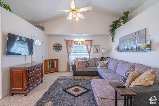 Photo 11 for MLS #2116873 at 392 N Windsor Dr #1-20