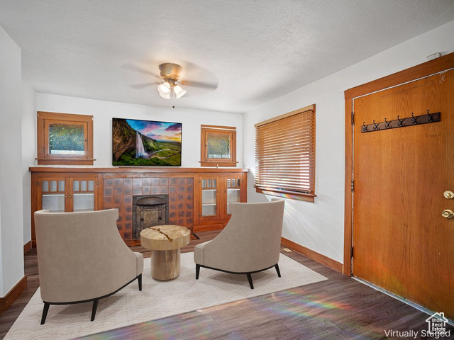 Photo 5 for MLS #2116882 at 432 E Harrison Ave