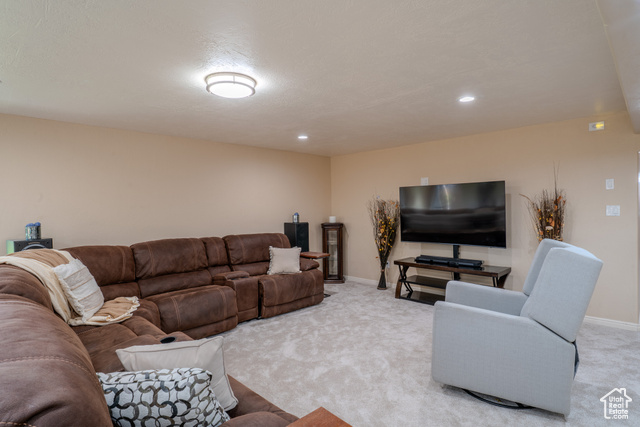 Photo 33 for MLS #2116886 at 161 W Sweetbriar Ln