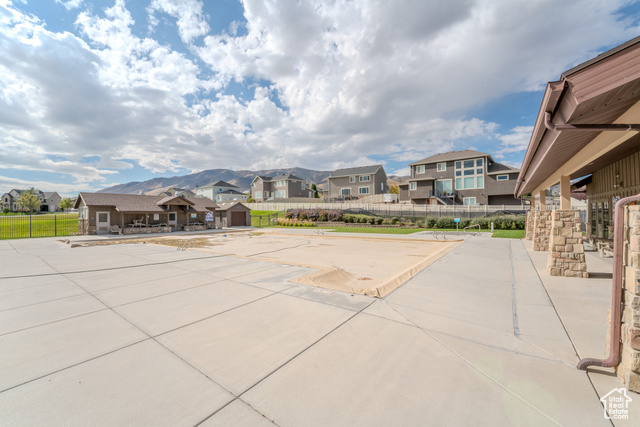 Photo 58 for MLS #2116886 at 161 W Sweetbriar Ln