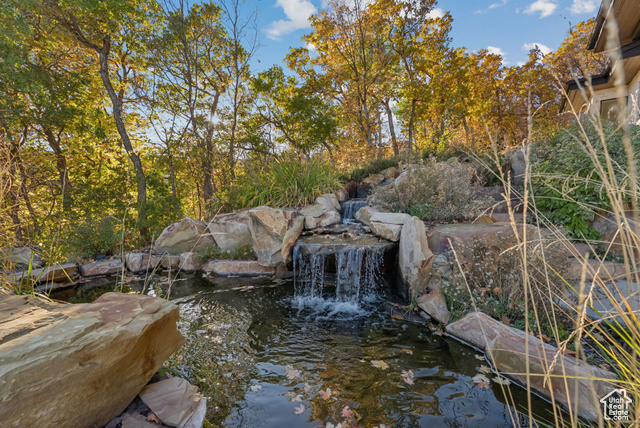 Photo 23 for MLS #2116890 at 8947 Parleys Ln
