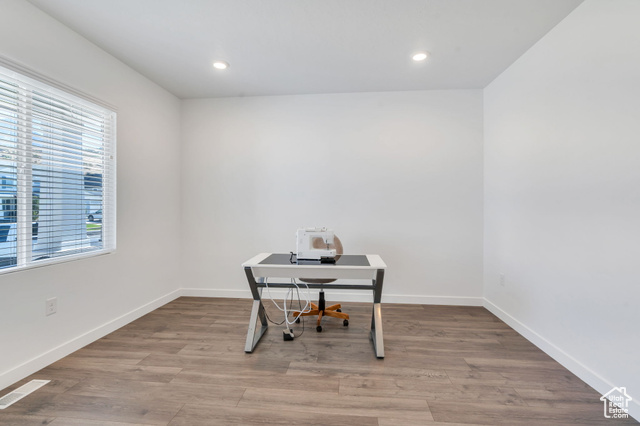 Photo 12 for MLS #2116897 at 1304 S Sagebrush Dr