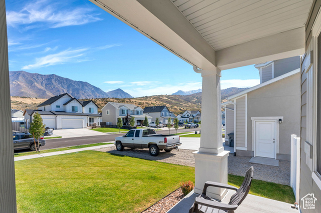 Photo 4 for MLS #2116897 at 1304 S Sagebrush Dr