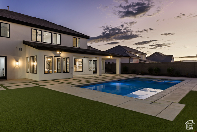 Photo 14 for MLS #2116900 at 697 E Margarita Way