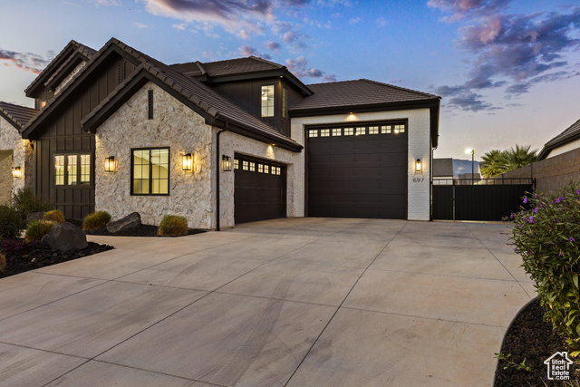 Photo 11 for MLS #2116900 at 697 E Margarita Way