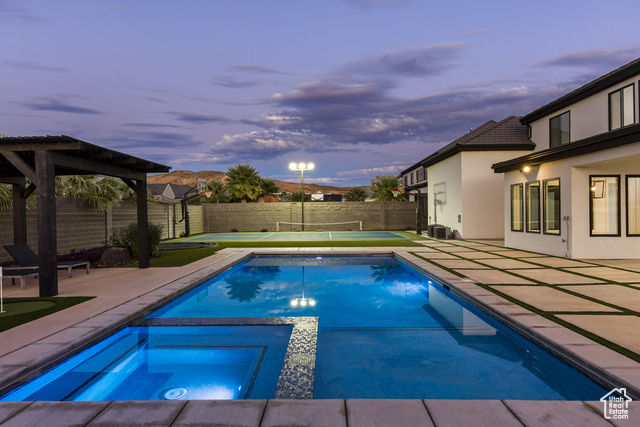 Photo 2 for MLS #2116900 at 697 E Margarita Way