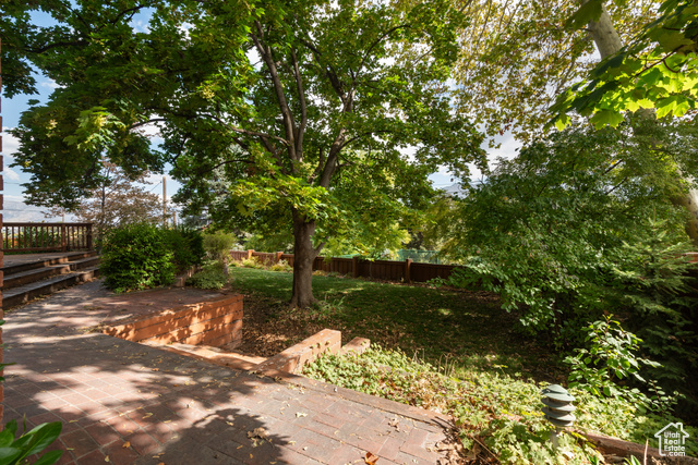 Photo 36 for MLS #2116902 at 465 S Towers Dr