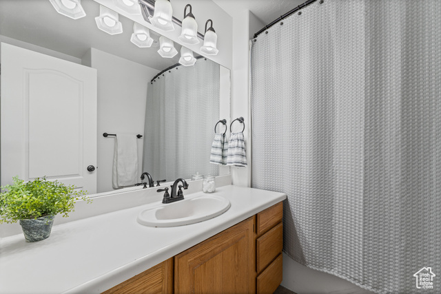 Photo 12 for MLS #2116907 at 1295 N 190 East