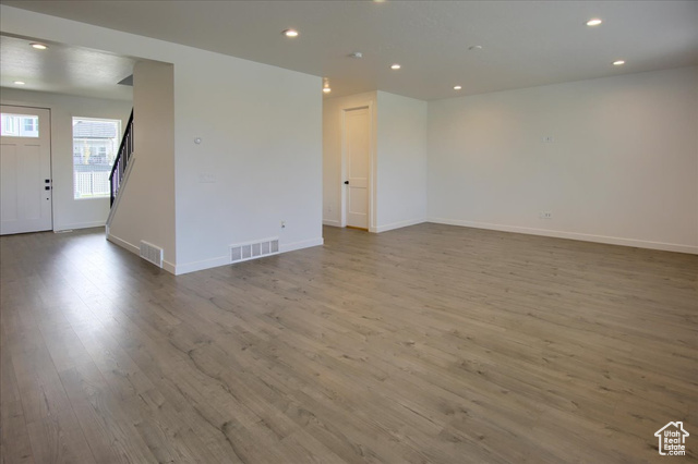 Photo 11 for MLS #2116918 at 849 N Evelyn St