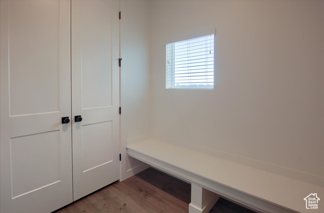 Photo 14 for MLS #2116918 at 849 N Evelyn St