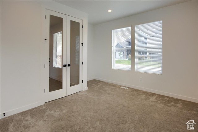 Photo 13 for MLS #2116918 at 849 N Evelyn St