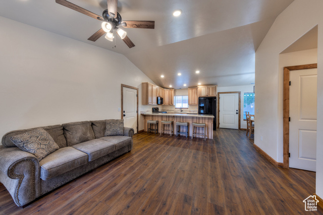Photo 21 for MLS #2116921 at 2468 E San Jose Rd