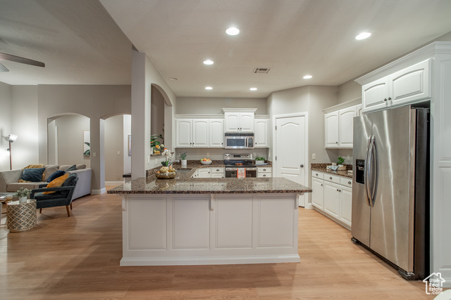 Photo 15 for MLS #2116930 at 2441 E Meadow Mist Way