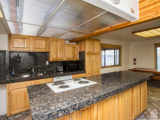 Photo 15 for MLS #2116938 at 588 W Raspberry Patch Rd