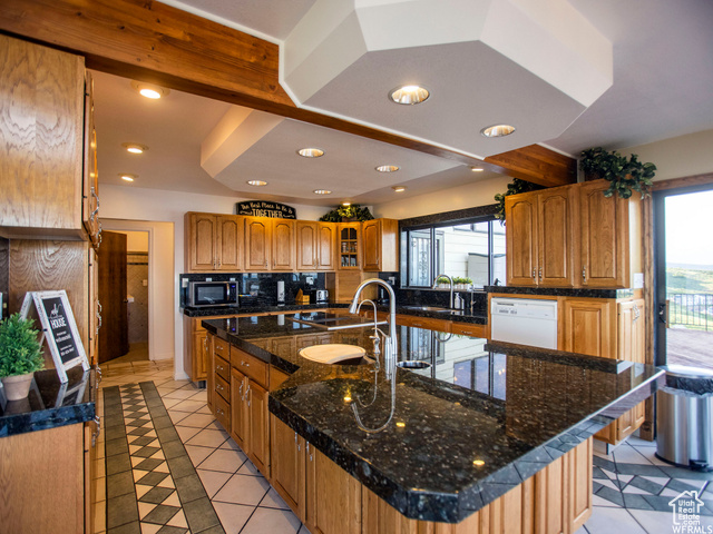 Photo 14 for MLS #2116938 at 588 W Raspberry Patch Rd