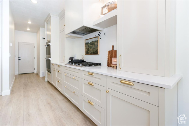 Photo 16 for MLS #2116960 at 128 N Sherwood Dr