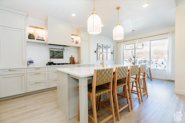 Photo 10 for MLS #2116960 at 128 N Sherwood Dr