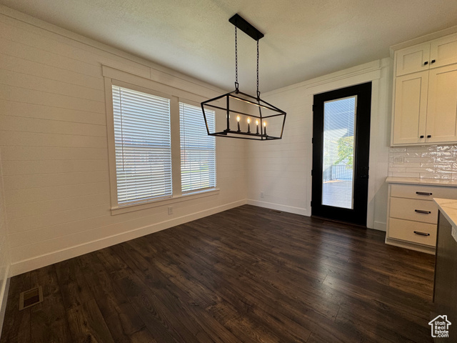 Photo 16 for MLS #2116962 at 2095 W 200 North