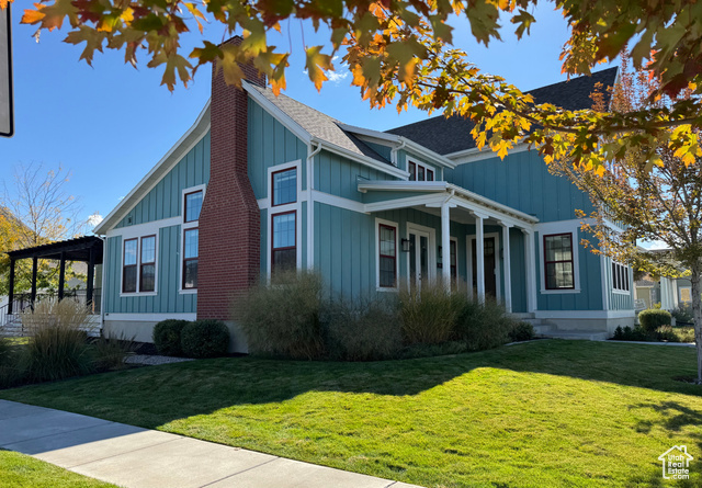 Photo 3 for MLS #2116962 at 2095 W 200 North