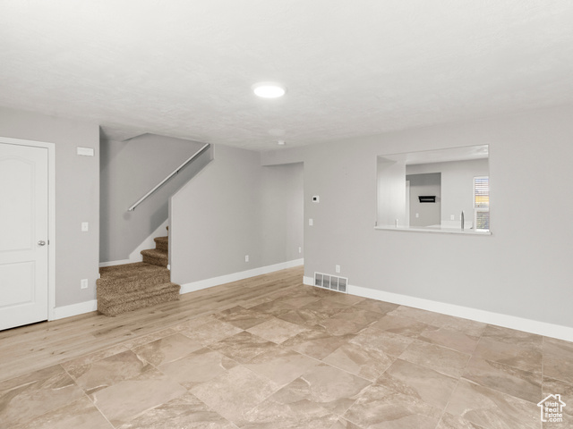Photo 13 for MLS #2116971 at 4784 S Huntly Dr