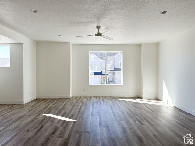 Photo 3 for MLS #2116972 at 2190 W Cape Fox Way #219