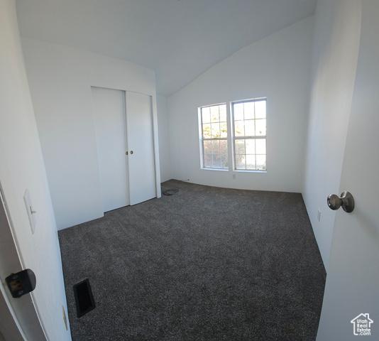 Photo 12 for MLS #2116974 at 1183 W Parkway Ln