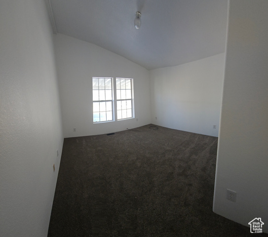 Photo 11 for MLS #2116974 at 1183 W Parkway Ln